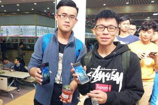 闫宁学员吃瓜